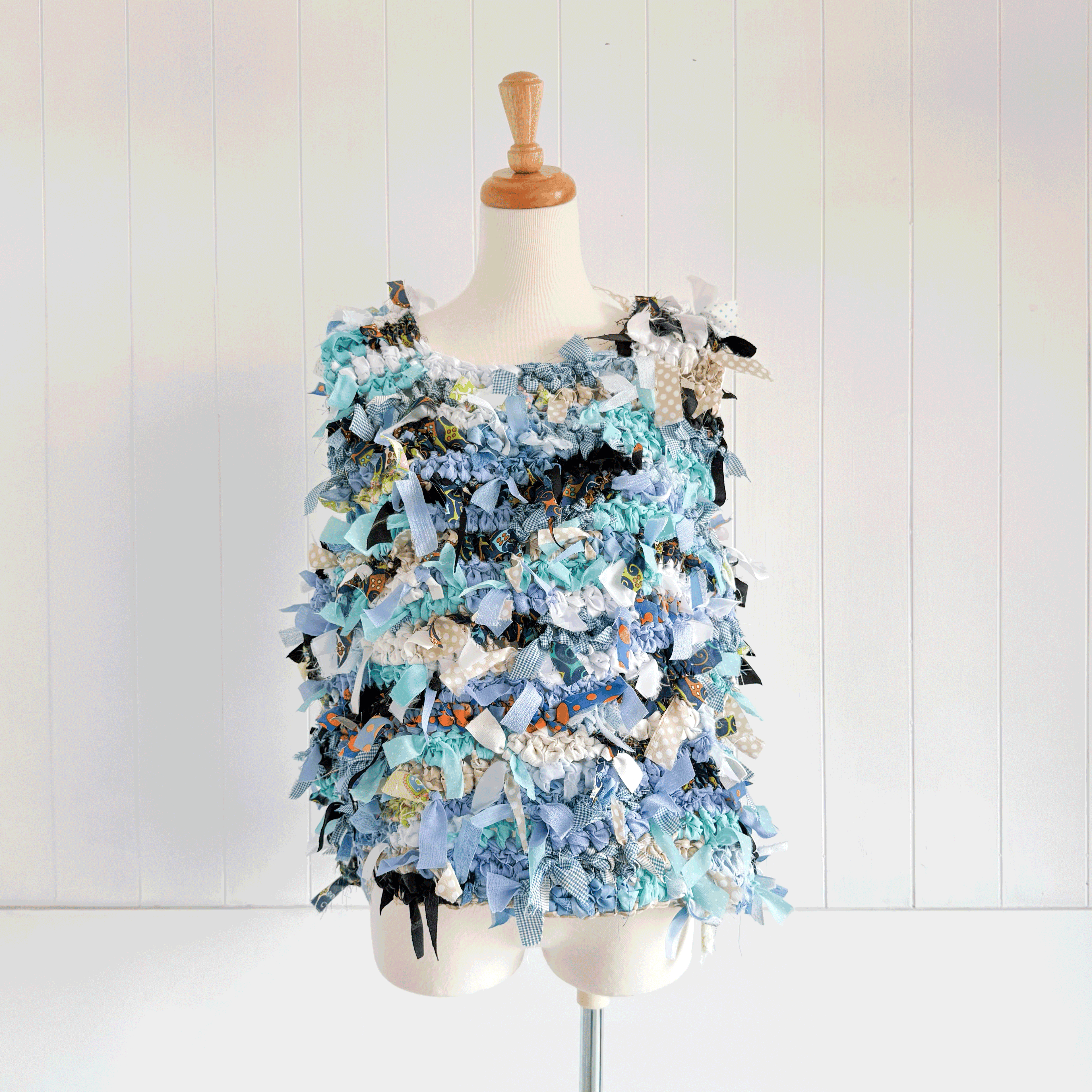 再生編織背心 Regenerated Crochet Vest