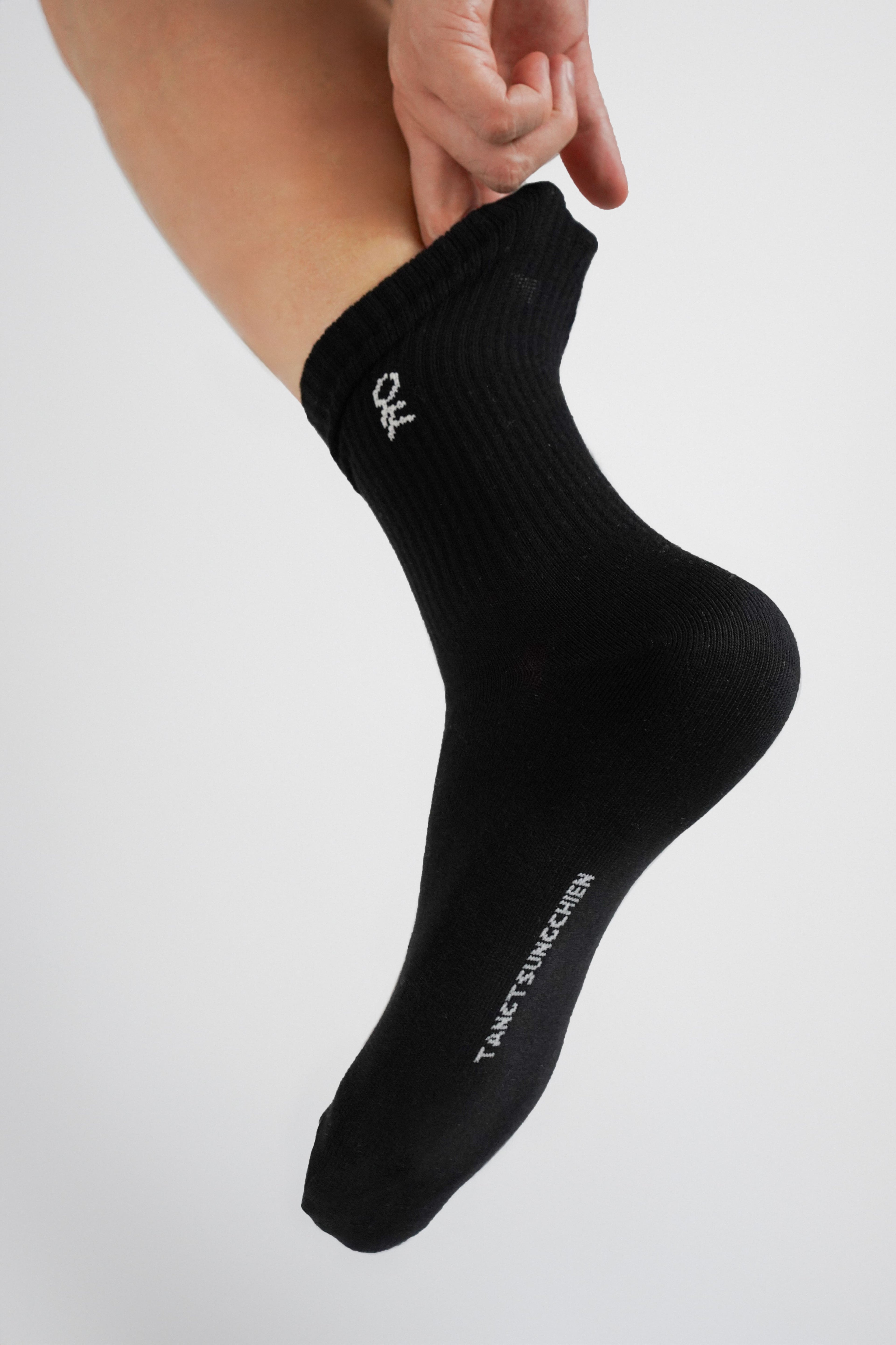 棉混螺紋黑襪 Black Socks in Cotton